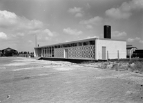 841194 Gezicht op het nieuwe N.S.-station Purmerend te Purmerend.